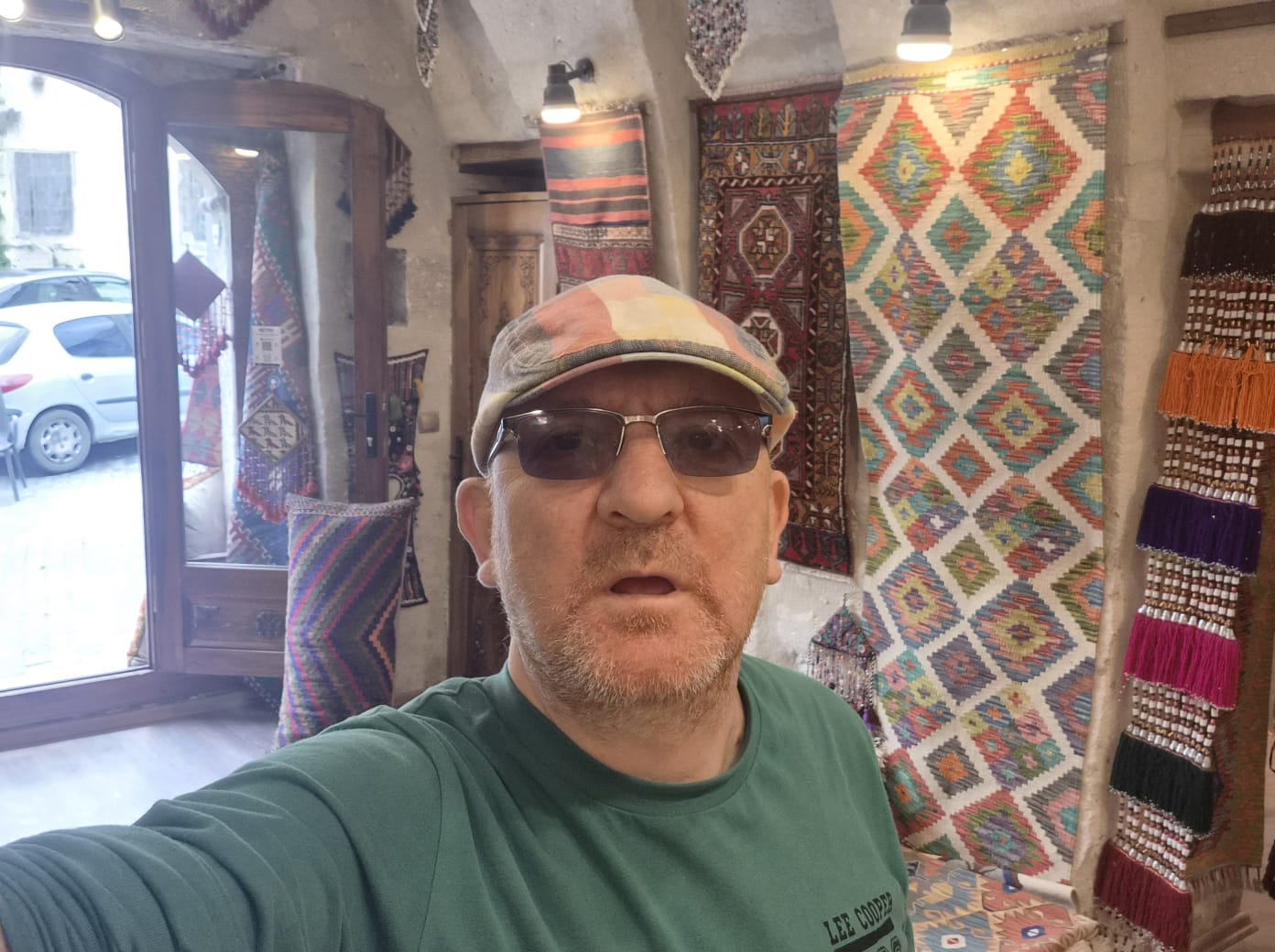 Kervan Carpet